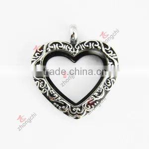 30MM Round Crystals Locket Pendant Necklace thumbnail-3