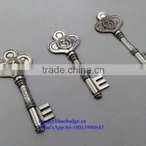 Fashion Custom Metal Decorative Keychain/decorative Keyring/decorative Key Holder thumbnail-2
