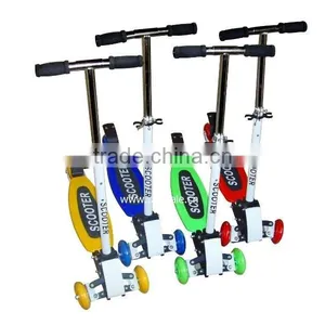 3 Wheels Adults Childs Kick Scooter With Adjustable Handlebar thumbnail-1