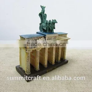 Resin Brandenburg Gate in Berlin Germany Gift Souvenir thumbnail-2