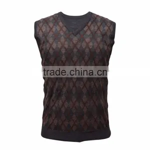 Men's Lana Wool Sweater Vest Withtwo-tone Diamond Patterns thumbnail-1