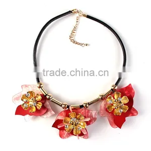 2016 New Design Arcylic Flowers Pendant Necklace for Girls Accessories thumbnail-3