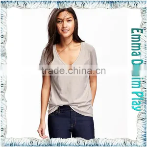 Latest Style Customized Made Sketch Leisure Ladies Grey Organic Cotton Deep V Neck T Shirts thumbnail-1