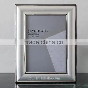 SIMPLE DESIGN PHOTO FRAME thumbnail-1