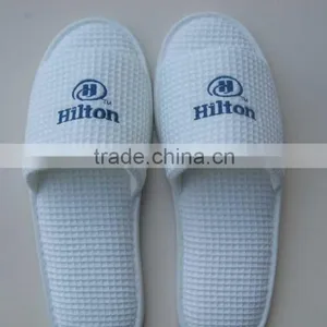 Winter Warm Washable Hotel Slipper Made by Waffle Thick Sponge Eva Sole Slipper thumbnail-1