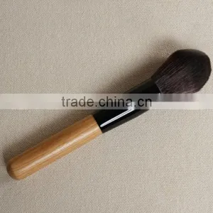 Portable Soft Powder Brushes thumbnail-1