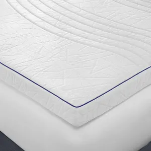 Space Foam Cooling Mattress Topper thumbnail-2