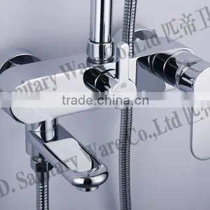 Hot/cold Shower Faucet thumbnail-1