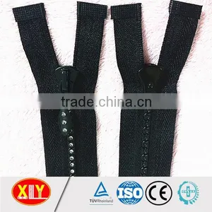 High Quality Custom Pull Plastic Diamond Zipper , Rhinestone Zipper thumbnail-6
