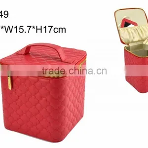 Red Packing Box for Jewelry thumbnail-1