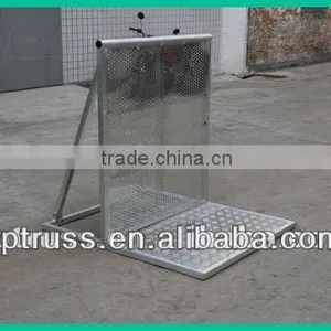 RP Economic Type Aluminum Crowd Control Stage Barricade thumbnail-1