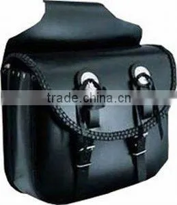 DL-1600 Leather Saddle Bag thumbnail-1