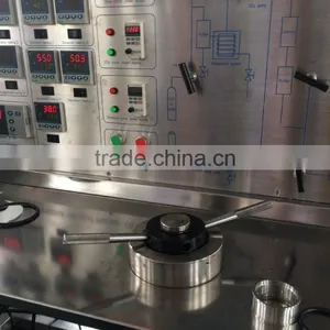 First Class Supercritical Co2 Extraction Machine for Lab/extraction Plant for Hemp thumbnail-1