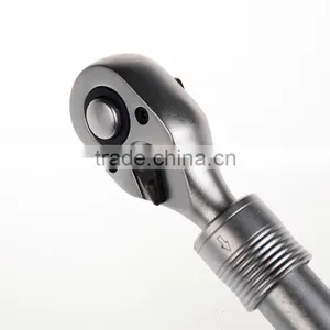 High Quality Universal Hand Tool Manual Socket Ratchet Wrench thumbnail-4