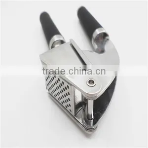 New Kitchen Accessories Stainless Steel Garlic Press and Peeler Set Garlic Presses thumbnail-4