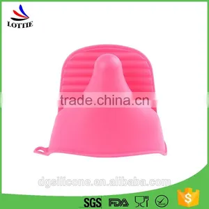 Hot Sale FDA Standard Safety Heat-resistance Silicone Bbq Gloves thumbnail-5