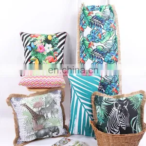 Attractive Designs Decorative Travel Custom Ramage Animals Different Shapes Digital Print Cushion for Outdoor Decoration thumbnail-3