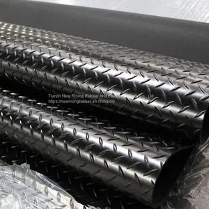 Diamond Plate Rubber Flooring thumbnail-1