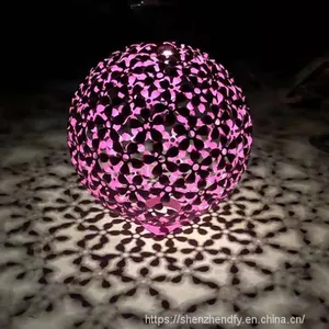 Gardenlaserhollowspheresculpture thumbnail-5
