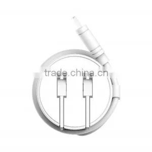 Emergency 5V/2.4A Portable Mobile Phone AC Charger thumbnail-4