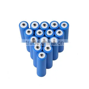 Rechargeable 18650 Battery 3.7V 2200mAh thumbnail-2