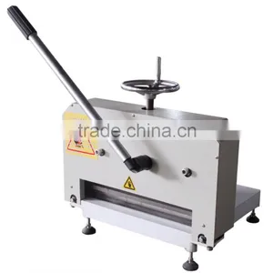 China Factory Manual Cutter for Cutting Paper thumbnail-2