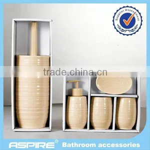 Houseware Resin Bathroom Set thumbnail-1