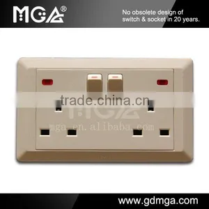 MGA A8 Series Uk Outlet Wall Socket thumbnail-1