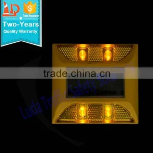 Hot Sale Solar Energy Products Solar Road Stud For Traffic Safety Security thumbnail-4