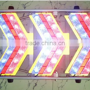 Solar LED Construction Road Traffic Warning Sign thumbnail-3
