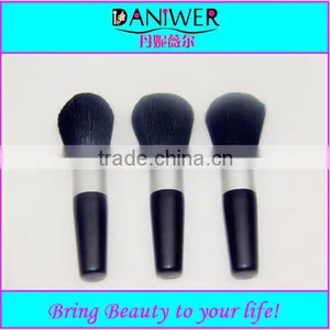 Fashionable and Creative Cosmetic Brush,Makeup Brush, Blush Brush thumbnail-1