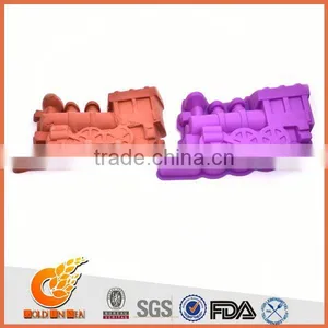 Multi-functional and Durable Plastic Cake Containers(SC10894) thumbnail-1