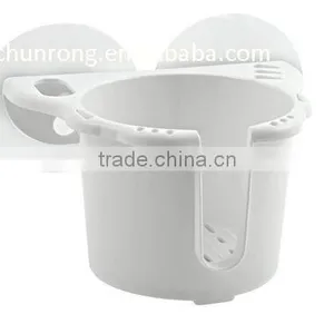 The Amazing Plastic Drink Holder of Car thumbnail-2