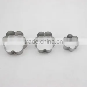 Flower Shape Bulk Cookie Cutter thumbnail-1