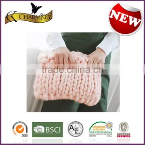 Charmkey Popular Thick Yarn 100 Acrylic Hand Knitting Yarn Chunky Roving Yarn thumbnail-6