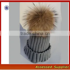 Custom Fashion Real Raccoon Fur Pom Pom Hat Beanie Cap Winter Knitted Hat for Women and Baby Free Samples thumbnail-3