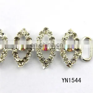 New Design Shoe Shop Decoration Ideas thumbnail-1