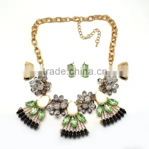 2015 Latest Design Beads Fashion Jewelry Crystal Necklace Set Alloy Glass Beads Jewelry Set for Women thumbnail-3