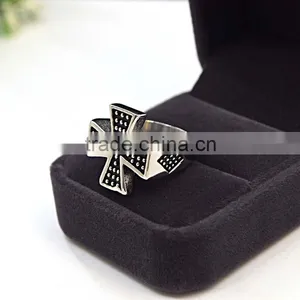 New Design Cross Shape Stainless Steel Mens Finger Ring Supplier's Choice thumbnail-5