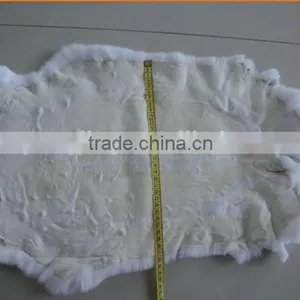 High Quality White Rex Rabbit Skin thumbnail-1