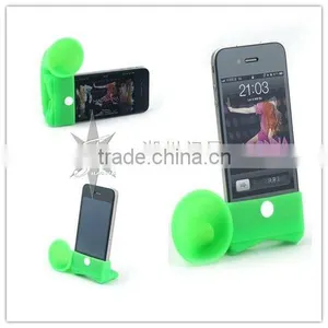 Silicone Horn Stand Megaphone Speaker for IPhone thumbnail-1