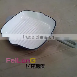 Square Grill Pan thumbnail-1