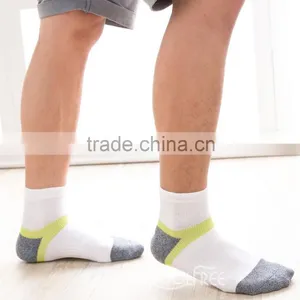 Short Sport Sneaker Trampoline Sock thumbnail-4