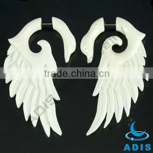Special Design Acrylic Fake Ear Expander Piercing With Swan thumbnail-1