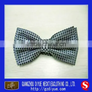 Men's 100% Polyester Reversible Bow Tie thumbnail-1