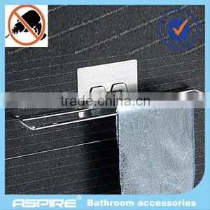 Plastic Robe Hook Suction Towel Rack thumbnail-6