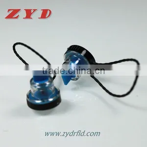RFID NFC LF125KHz Cattle Ear Tag Animal Tracking Tags thumbnail-3