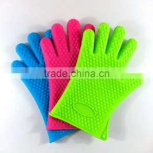 Multi Using Heat Resistant Silicone Kitchen Oven Gloves thumbnail-4
