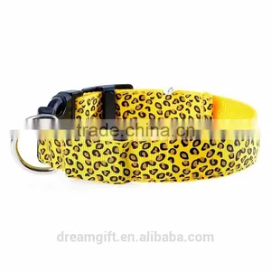 2015 High Quanlity LED Light Dog Collar Flashing Pet Collar With Leopard Print thumbnail-4