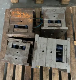 Professional Plastic Injection Mold Casting Mold Stamping Die Good Mould Maker thumbnail-2